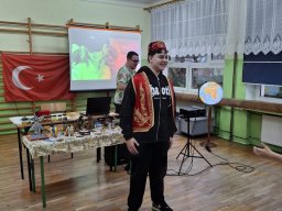 20251212_124402_easy-resize.com